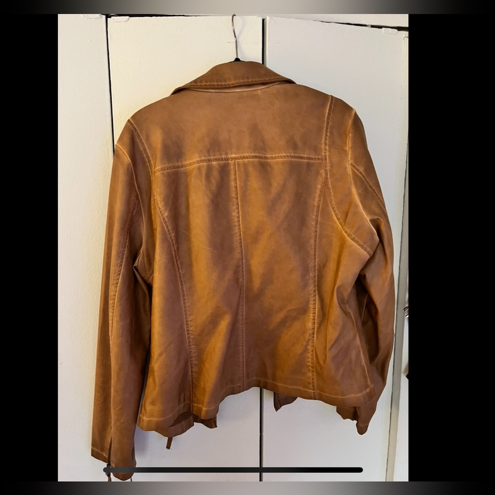 Max Studio Jacket - image 4